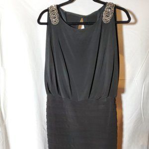 Xscape, Size 4, and Black